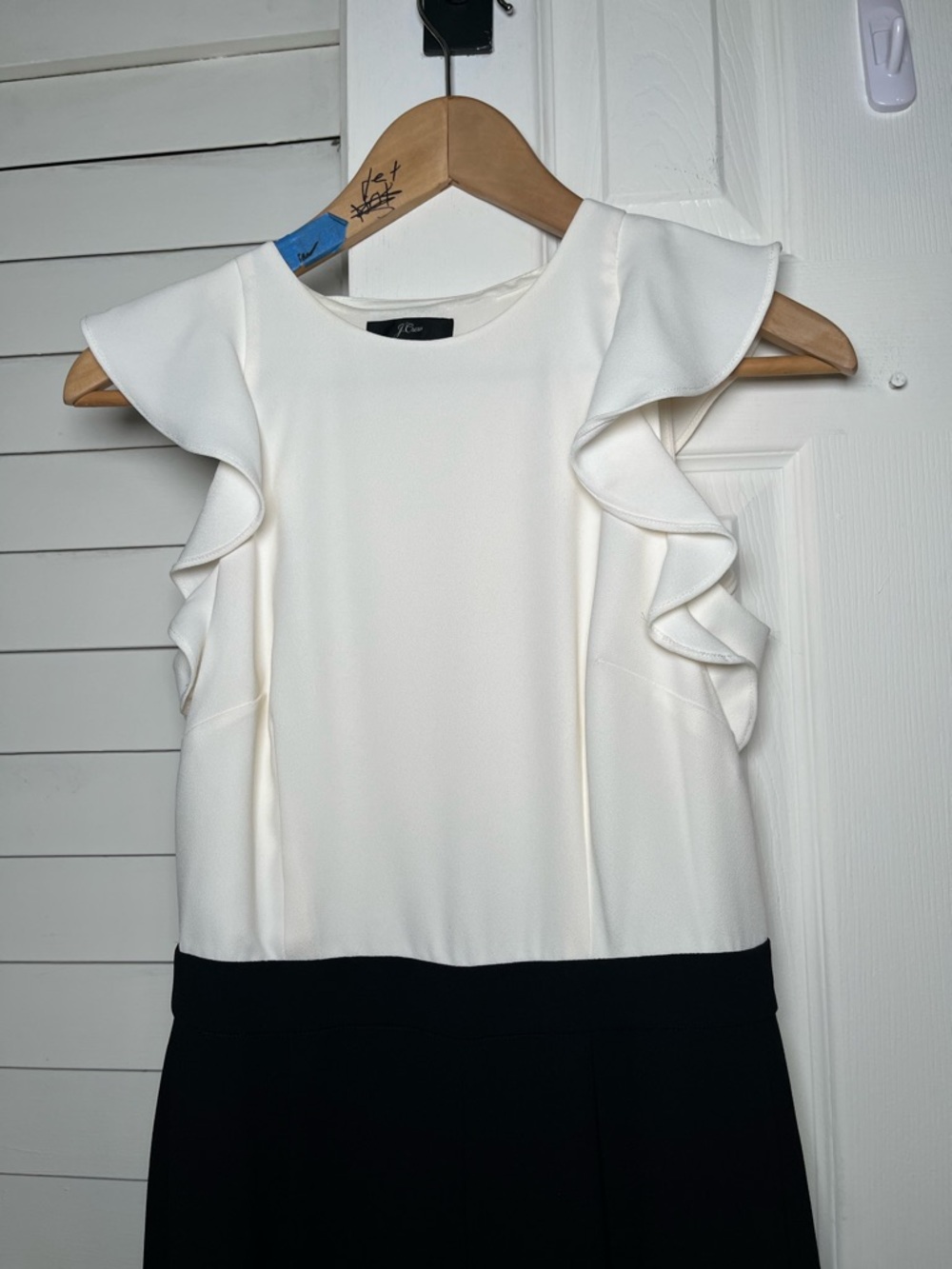 J. Crew Colorblocked Ruffle Sleeve Jumpsuit in Ivory & Black Size 0 - Picture 5 of 17